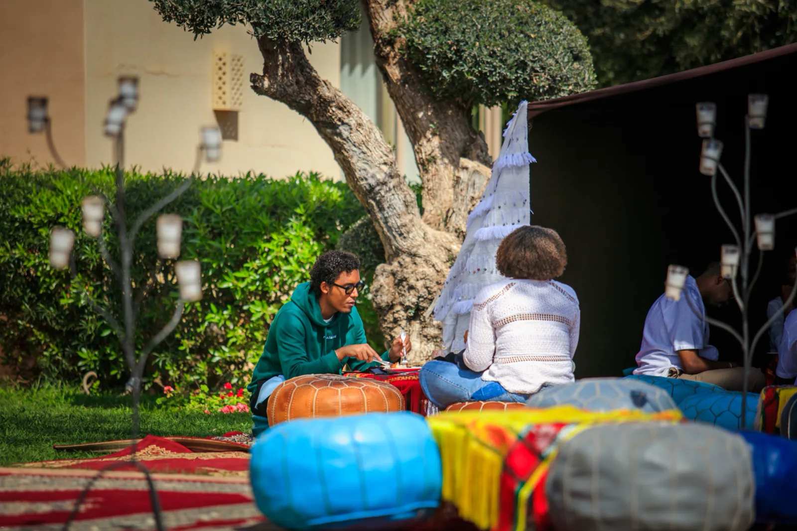 Quel mobilier louer pour un anniversaire en villa à Marrakech ?