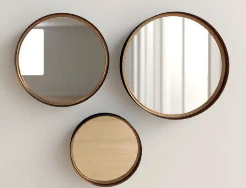 Trio de miroir rond en situation pour un événement à Marrakech